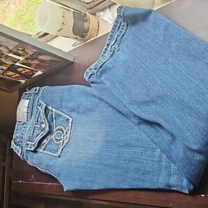Used Condition Womens size 9/10 Regular Miss Me Jeans